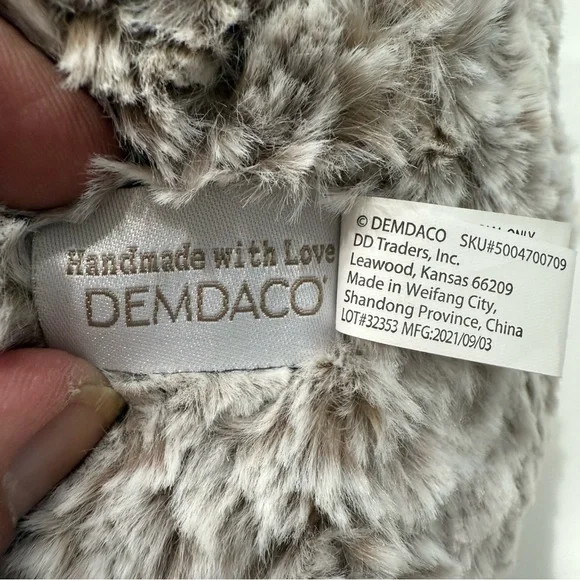 Demdaco Jumbo Giving Bear in Gray, Cream, Beige - Picture 10 of 16